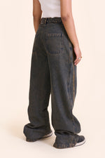 TRAIL OVERSIZED JEANS-UNISEX