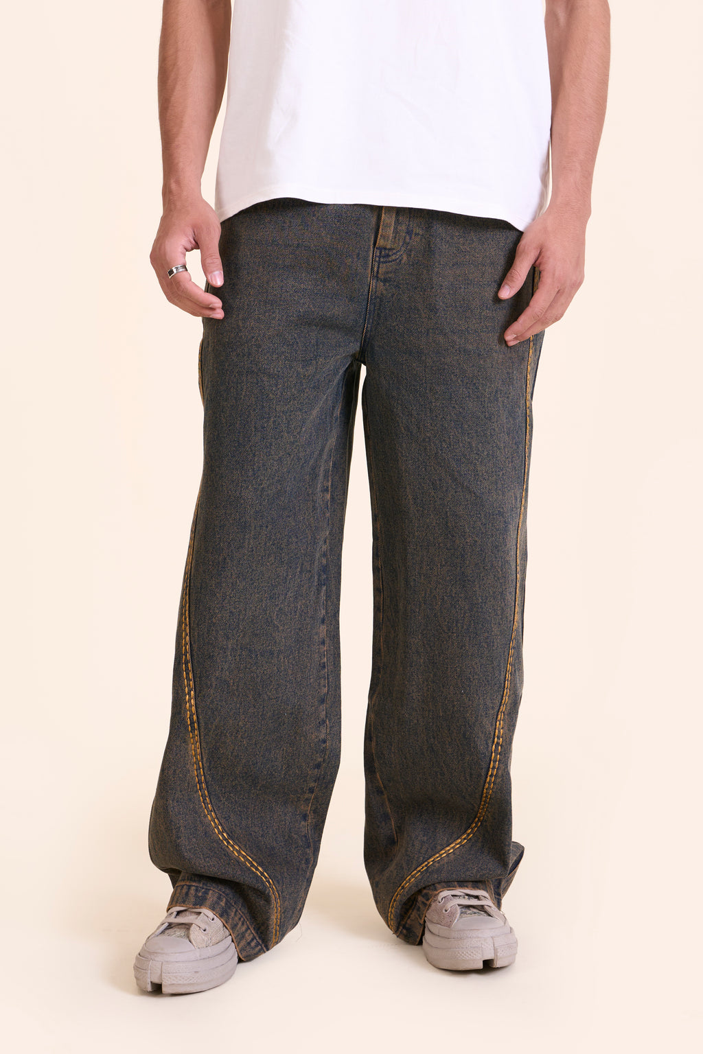TRAIL OVERSIZED JEANS-UNISEX
