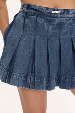 OLD SCHOOL DENIM SKIRT BLUE