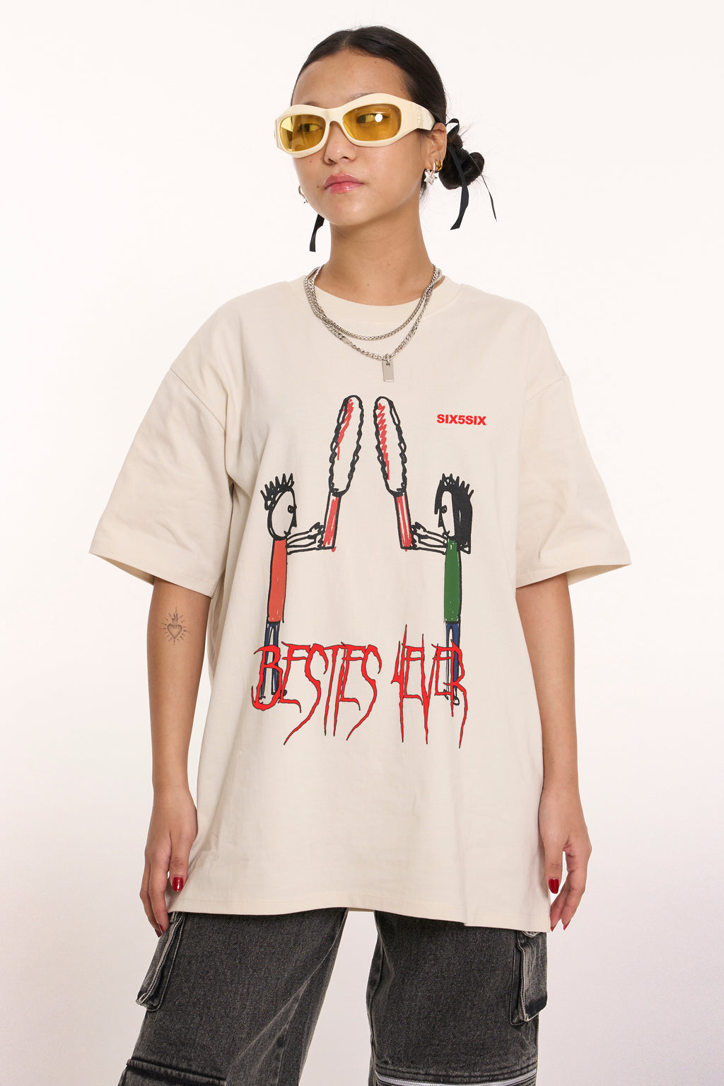 BESTIES T-SHIRT-UNISEX