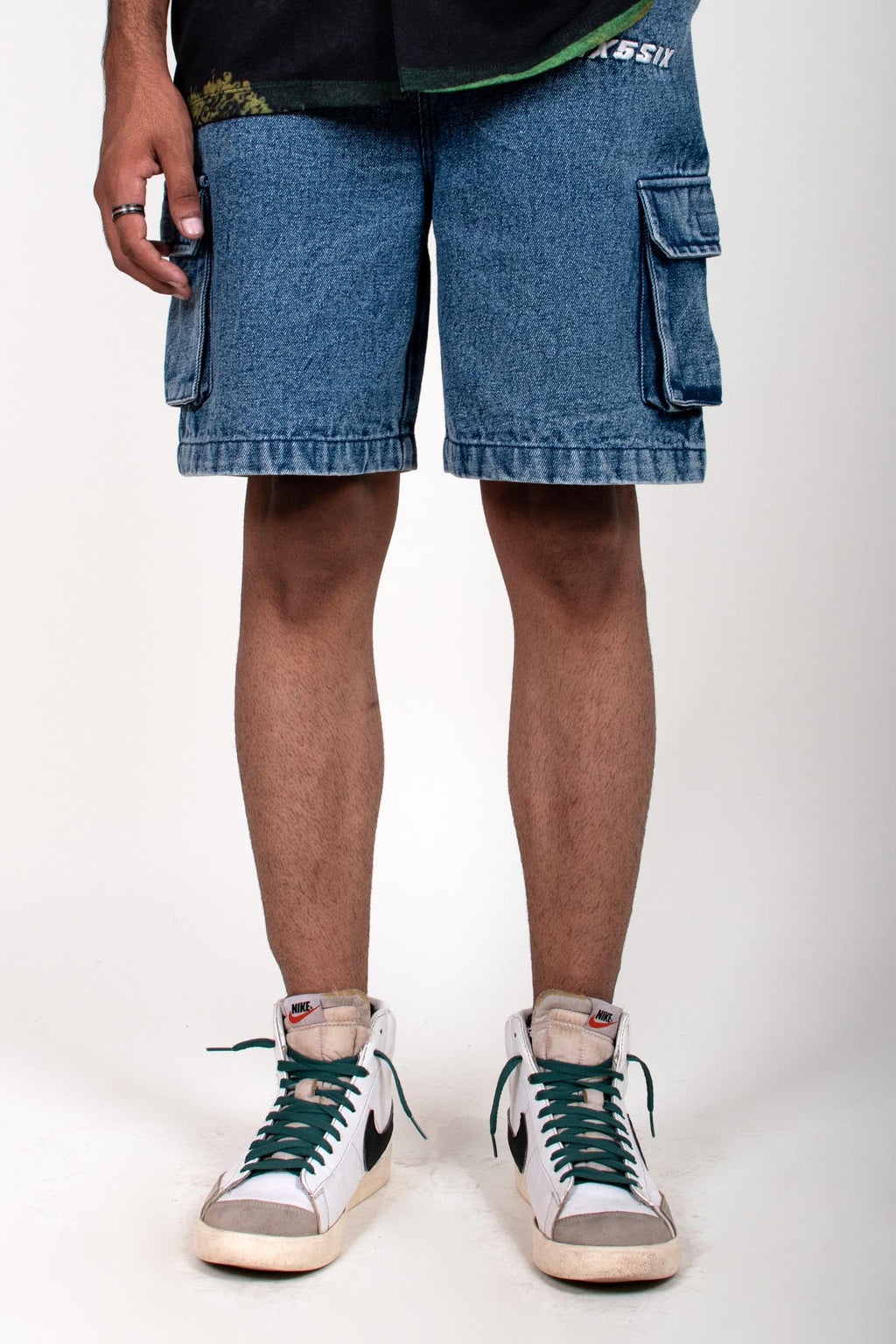 UNDERGROUND SHORTS